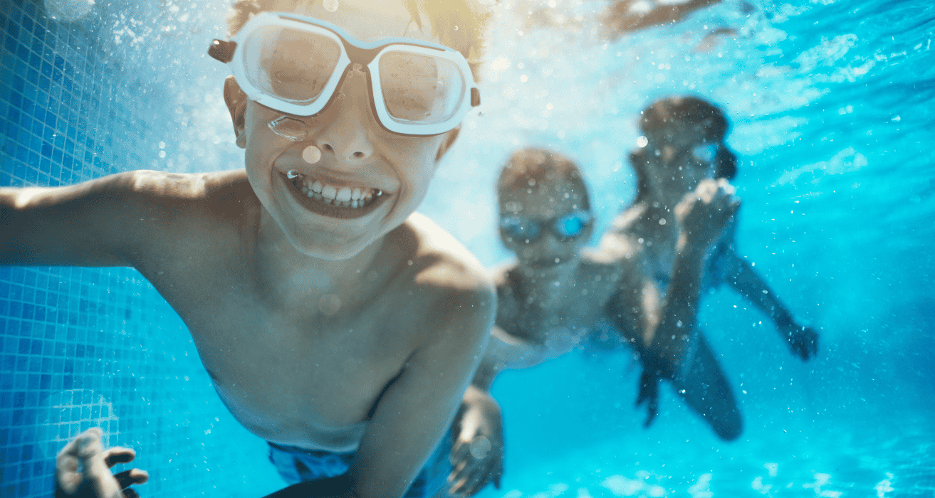 kids swimming kids swimming underwater